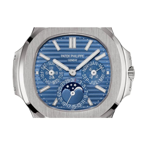 🔥🔥Best selling specials🔥🔥Patek Philippe Nautilus White Gold 5740-1G-001 with Blue Sunburst dial