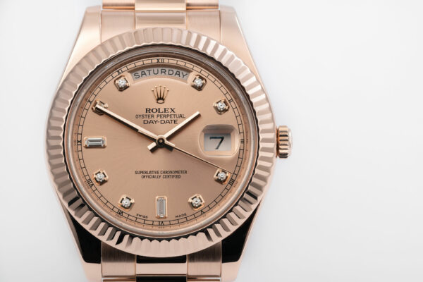 Rolex Day-Date M128235-0009 Oyster, 36 mm, Everose gold