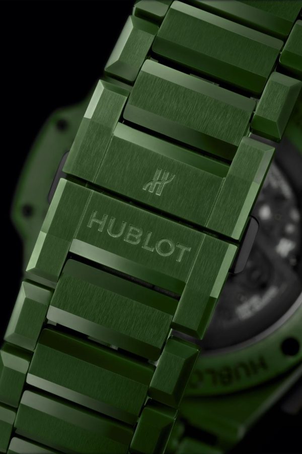 Hublot Big Bang INTEGRATED GREEN CERAMIC Ref# 451.GX.5220.GX