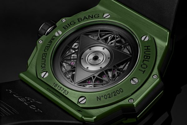 Hublot Big Bang SANG BLEU II GREEN CERAMIC Ref# 418.GX.5207.RX.MXM22