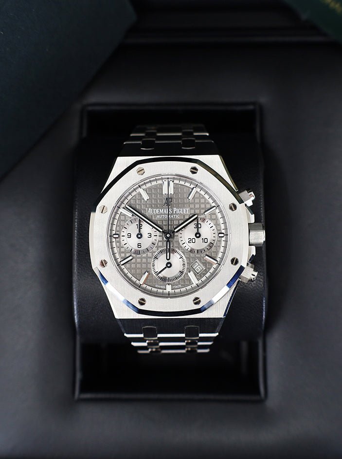 Audemars Piguet Royal Oak Selfwinding Chronograph Stainless Steel 38mm Grey Dial 26715ST.OO.1356ST.02